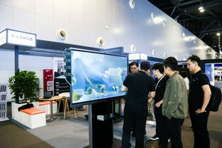 視源股份MAXHUB攜X3會議平板與四大場景方案亮相2018華為全聯(lián)接大會，引領(lǐng)智能會議新潮流